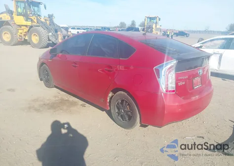 2015 Toyota Prius Two z USA, uszkodzony, nr VIN JTDKN3DU2F0436382